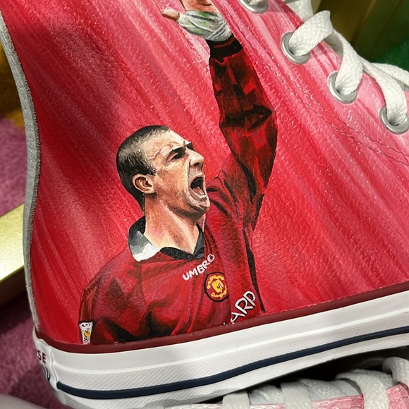 Brand new shoes custom made by my colleague Stella portrait of Eric Cantona - Picture 5 of 11